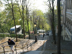 Montmartre-Paris-250x188